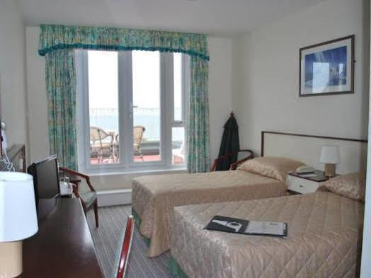 The Samares Coast Hotel & Apartments Saint Helier Jersey Exterior foto